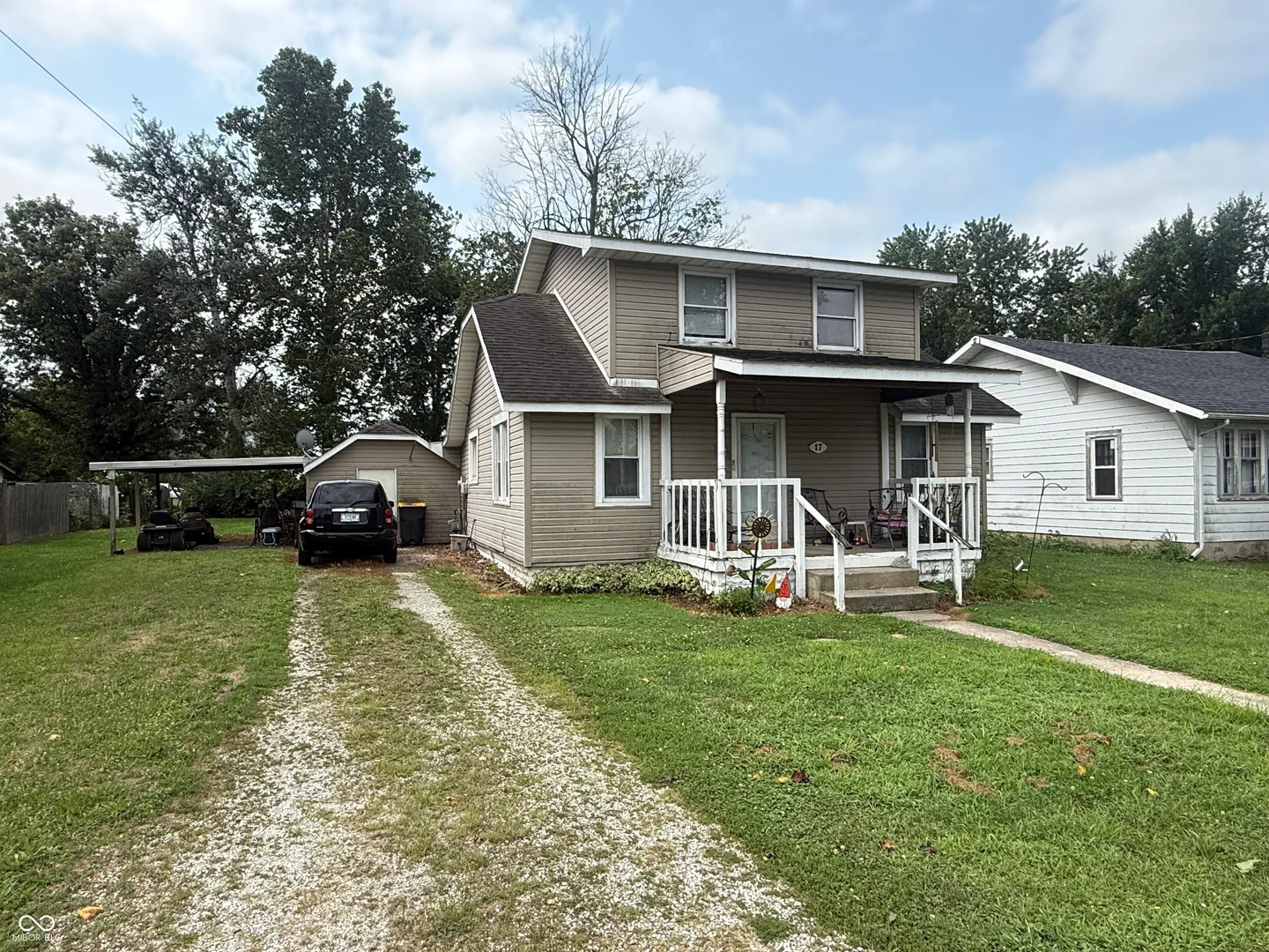 17 Oak Street, Orestes