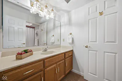 7601 Newport Bay Drive, Indianapolis - 18