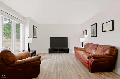 11452 Geist Woods Drive, Indianapolis - 16