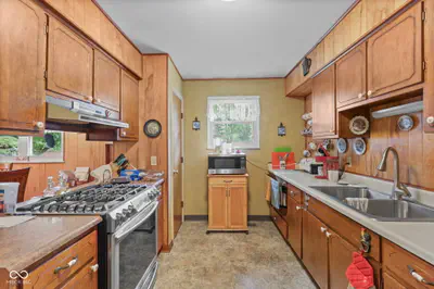 917 Hanna Avenue, Indianapolis - 5