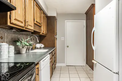 560 Golf Lane, Indianapolis - 19