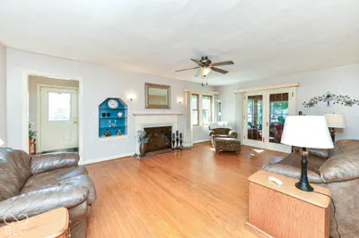 690 High Street, Middletown - 5