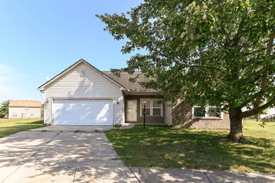 9545 Lorton Circle, Indianapolis