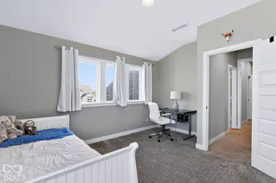 10428 Vermillion Drive, Fortville - 67
