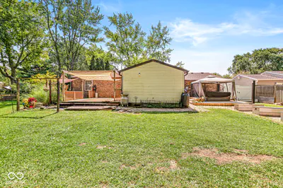 353 Broken Arrow Circle, Indianapolis - 24