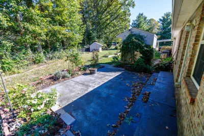 554 Cresthaven Drive, Indianapolis - 74