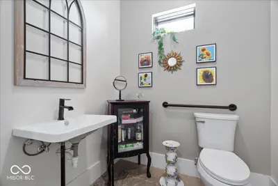 8257 County Road 1075, Charlottesville - 40
