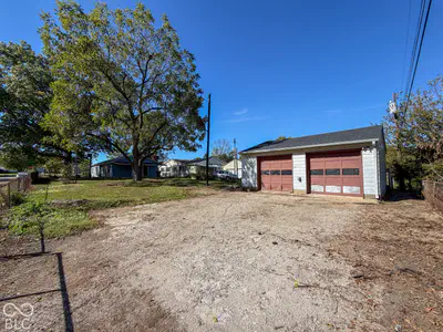 7402 Oak Avenue, Indianapolis - 10