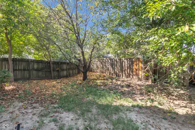 1406 Bluff View Court, Indianapolis - 45