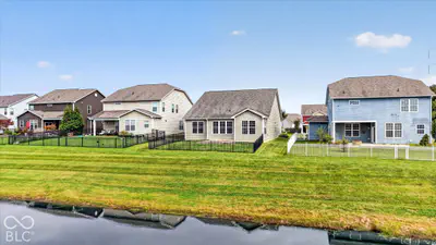 4437 Boyd Place, Westfield - 34