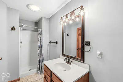 1332 S Oak Ridge Lane, Crawfordsville - 32