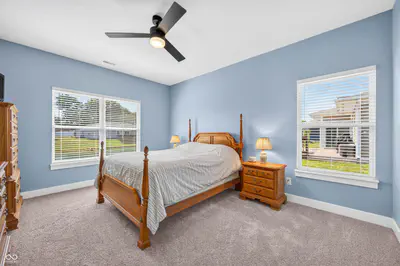 705 N Sobota Way, Trafalgar - 21