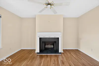 528 Hunters Drive, Carmel - 12