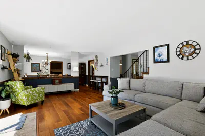 8852 Ridge Hill Drive, Indianapolis - 17