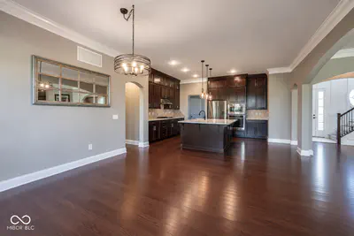 18176 Lakes End Drive, Westfield - 20