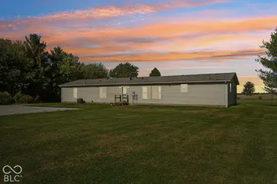 681 W County Road 1000 S, Clayton - 74