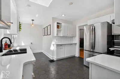 6105 Kingsley Drive, Indianapolis - 13