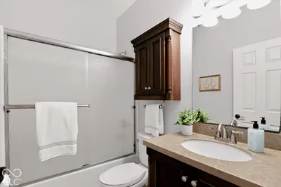 6498 Glenwood Trace, Zionsville - 29
