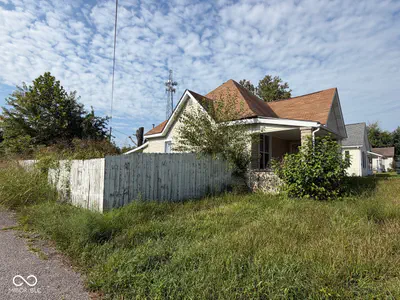 1602 9th Street, Bedford