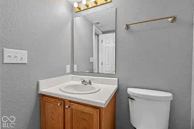 6705 Thistleridge Court, Indianapolis - 10