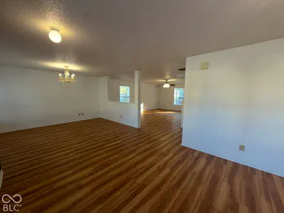 10605 Carrie Lane, Indianapolis - 3
