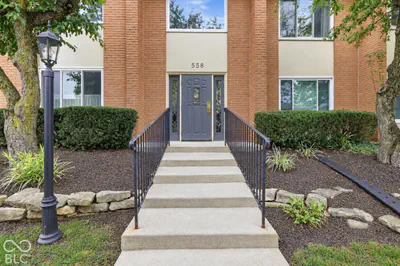 558 Hunters Drive, Carmel