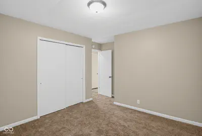 708 Mitchner Drive, Indianapolis - 16