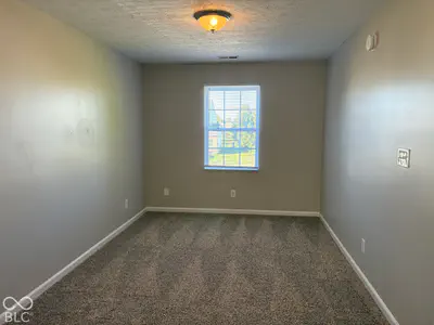 8221 Twin River Drive, Indianapolis - 17
