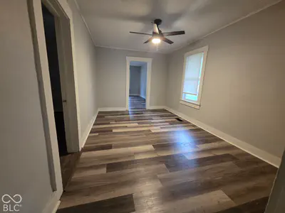 2410 State Street, New Castle - 13