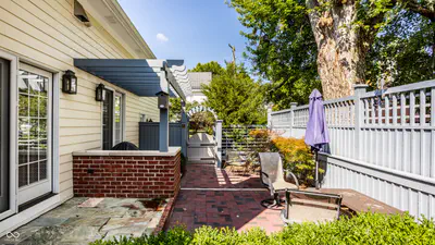 520 Cedar Street, Zionsville - 57