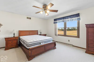 916 N 350 W, Greenfield - 62