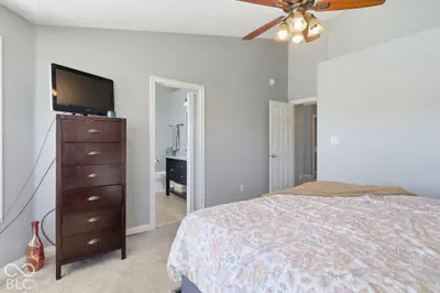 8035 Meadow Bend Lane, Indianapolis - 31