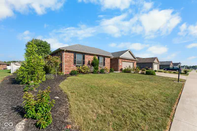 1747 Bell Ford Drive, Seymour - 3