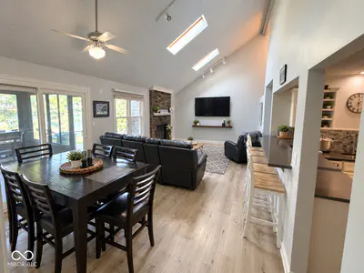 11666 Capistrano Drive, Indianapolis - 11