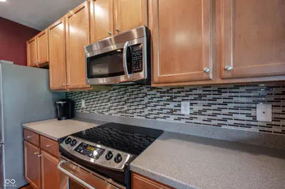 15962 Venito Trail, Fishers - 11