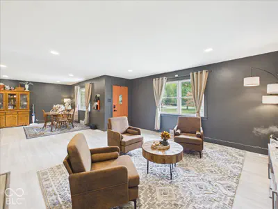 1048 Kessler Boulevard West Drive, Indianapolis - 7