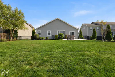 8390 N Doheny Drive, McCordsville - 47