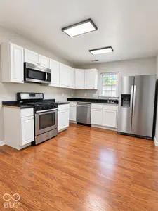 6792 E County Road 100 S, Avon - 6