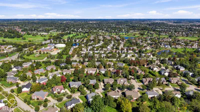 5889 Pebblestream Drive, Carmel - 50