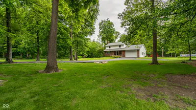 1653 300, Greenfield - 42