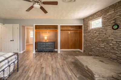 2513 W 300 S, Shelbyville - 16