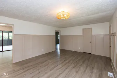 10045 Balfer Drive, Fortville - 4