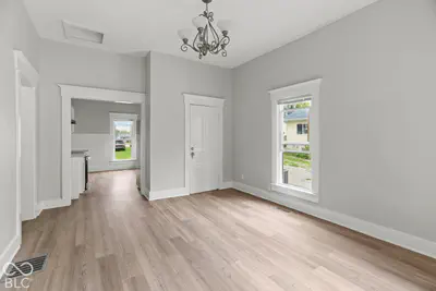 639 W Morgan Street, Martinsville - 11