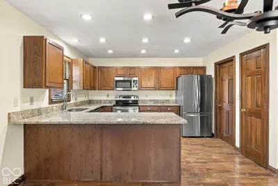 5484 Steven Drive, Greenwood - 10