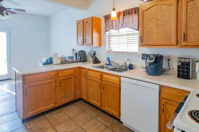8204 Lake Tree Lane, Indianapolis - 19