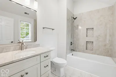 12221 Woods Bay Place, Carmel - 32