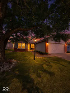 19257 Fox Chase Drive, Noblesville - 4