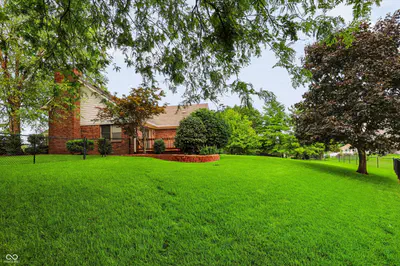 1102 Sarah Court, Greenwood - 38