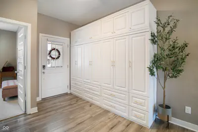7412 Harbor Town Drive, Whitestown - 29