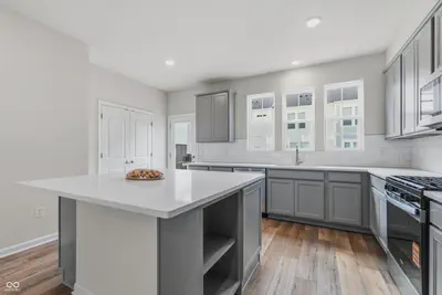 14549 Elsmere Lane, Carmel - 27